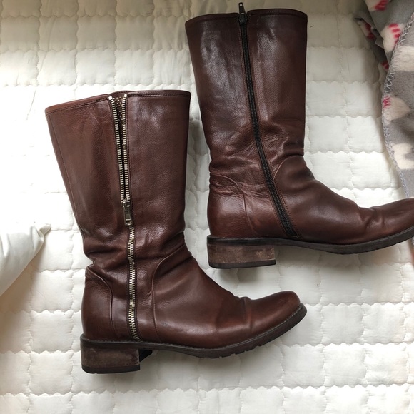 Leather Low cut boots - Picture 2 of 9